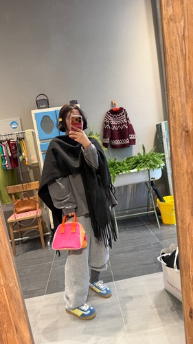 f0a9398999c90c57a635b5dfefe1ee48_1764241776_134.jpg f0a9398999c90c57a635b5dfefe1ee48_1764241776_134.jpg