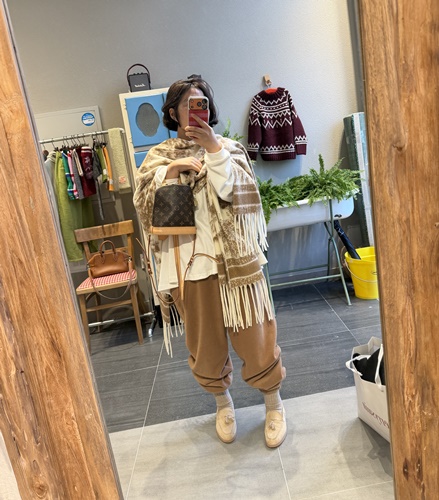 f0a9398999c90c57a635b5dfefe1ee48_1764241798_5699.jpg f0a9398999c90c57a635b5dfefe1ee48_1764241798_5699.jpg