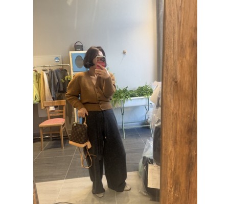 라쿤럭셔리니트p