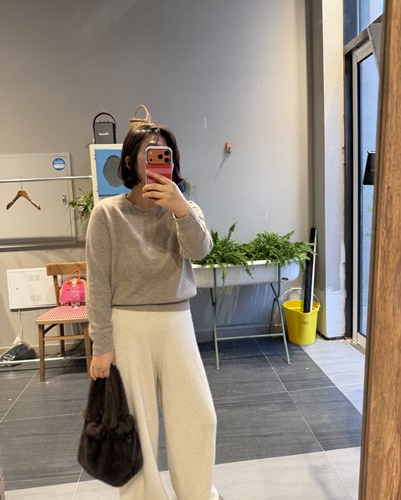 데일리라운드니트t