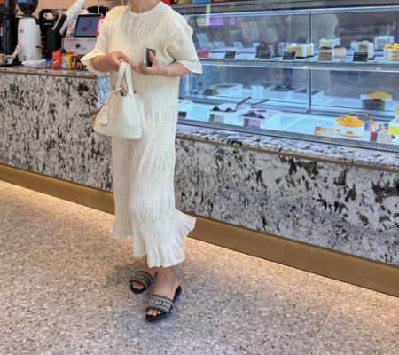 샤이니칠부소매롱플리츠원피스